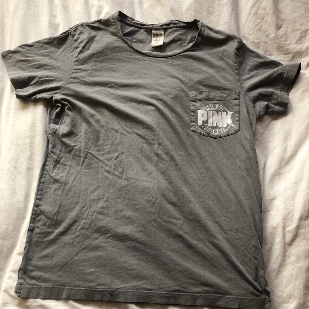 VS PINK- Comfy Tee